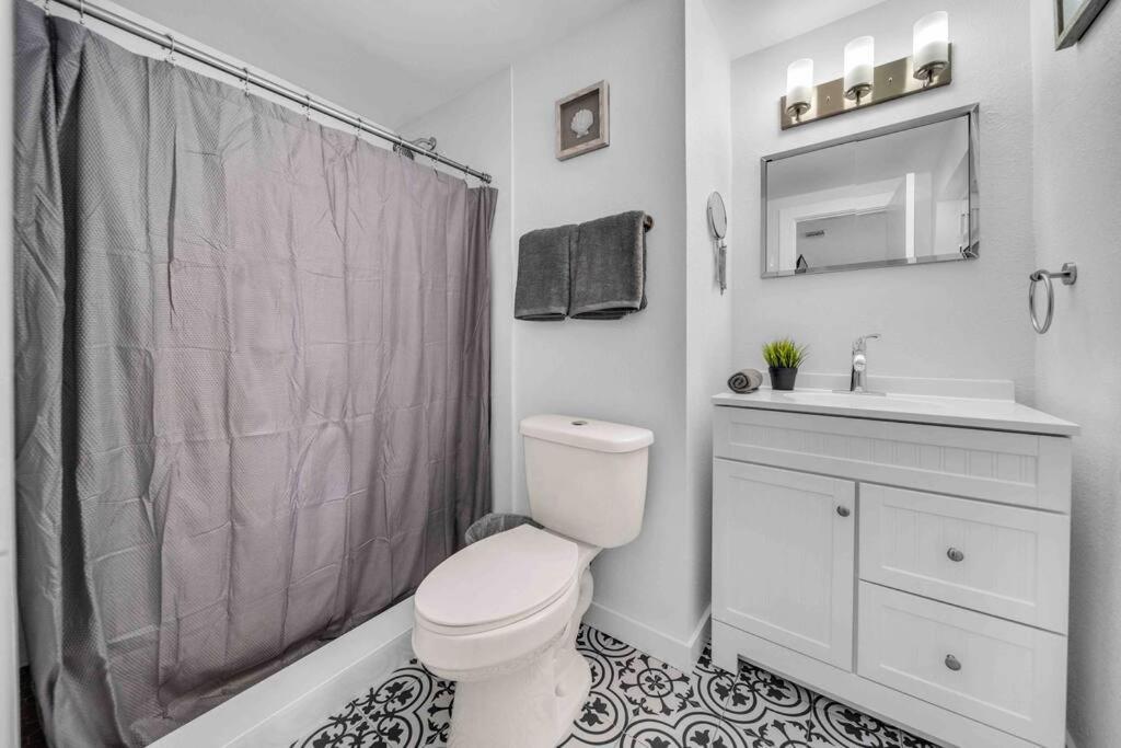 Sweet Escape 5 Br/2Ba Min From Airport And Beach ฟอร์ต ลอเดอร์เดล ภายนอก รูปภาพ